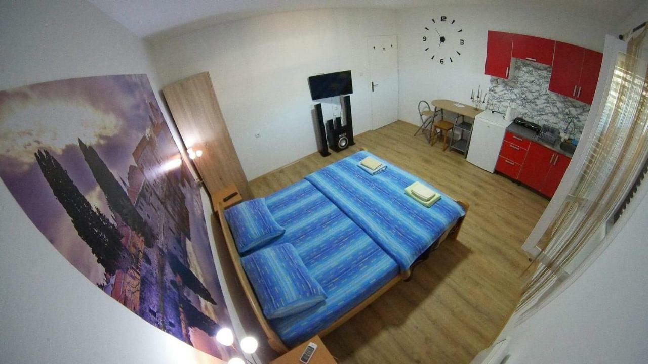 Sobe Mira Daire Trebin Dış mekan fotoğraf
